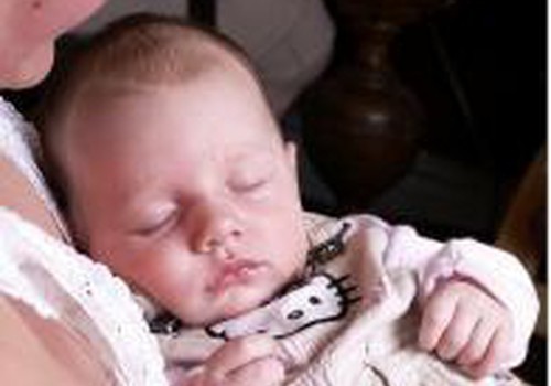 Kaip padėti kūdikiui įeiti į teisingą miego ritmą?