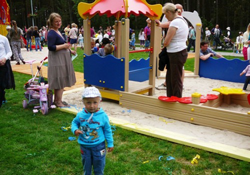 Šeimoms draugiška Palanga šeštadienį atidarė Vaikų parką