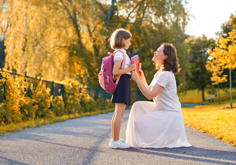 Patarimai tėvams: kaip sėkmingai parengti vaiką į mokyklą