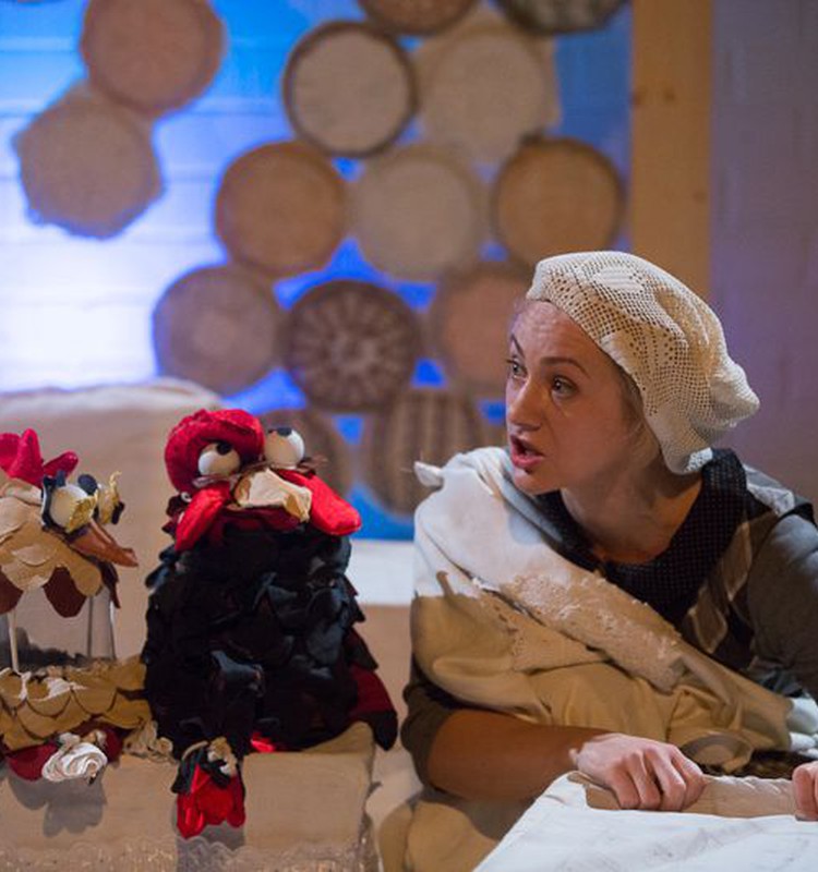Keistuolių teatro repertuaras kovo mėnesį