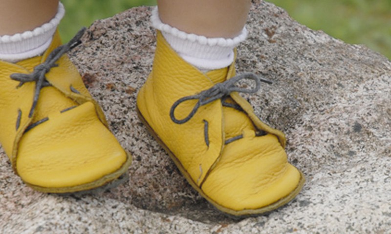 Batukus vaikui rinkite atsakingai, kad pėdos vystytųsi taisyklingai