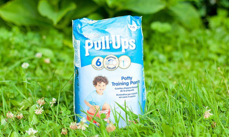 Sauskelnės Huggies ® Pull-Ups ® - mažyliui, kuris pradeda draugauti su puoduku