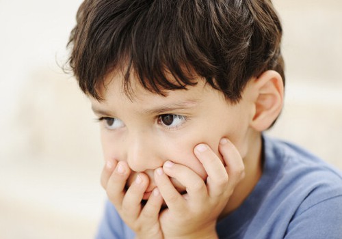 Kaip padėti vaikui "susidoroti" su sunkiais jausmais?