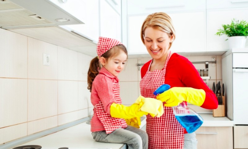 Kaip padėti vaikams pamėgti švarą?
