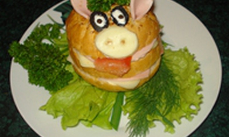 Linksmasis sumuštinis „Paršelis“