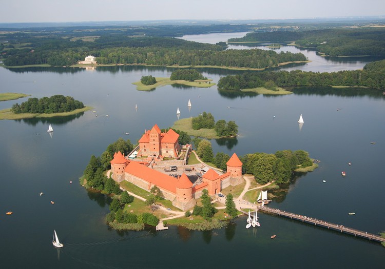 Enrikos vasaros gidas: turistų sostinė Trakai 
