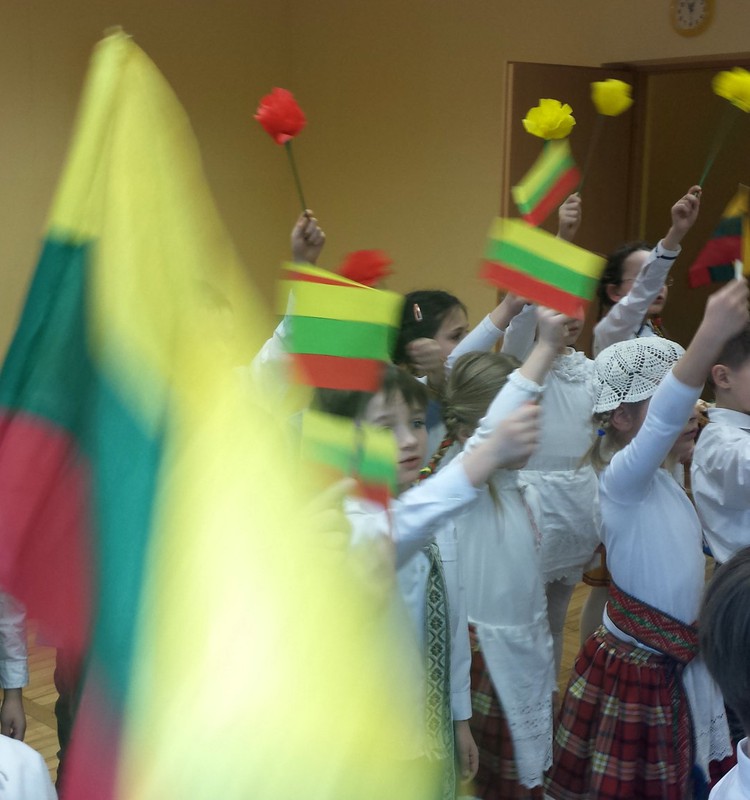 Istorinės žiemos datos vaikams: proga lavinti patriotiškumą, žaisti ir būti drauge
