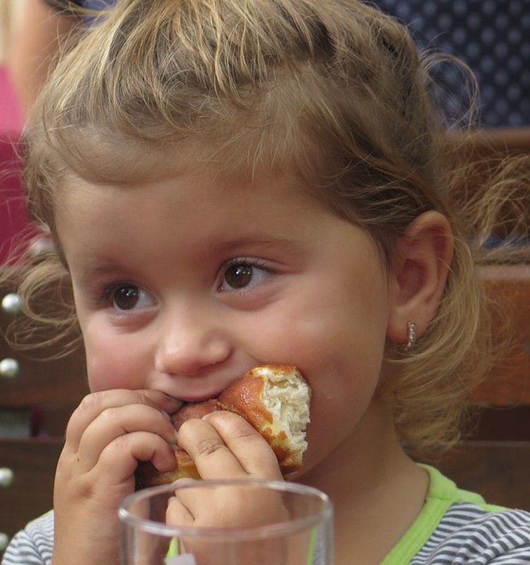 Vaikai grįžta į mokyklą – teisingo maisto abėcėlė 