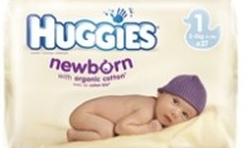 AKCIJA: Perki Huggies Newborn+dovana Huggies Travel Tubs drėgnos servetėlės!