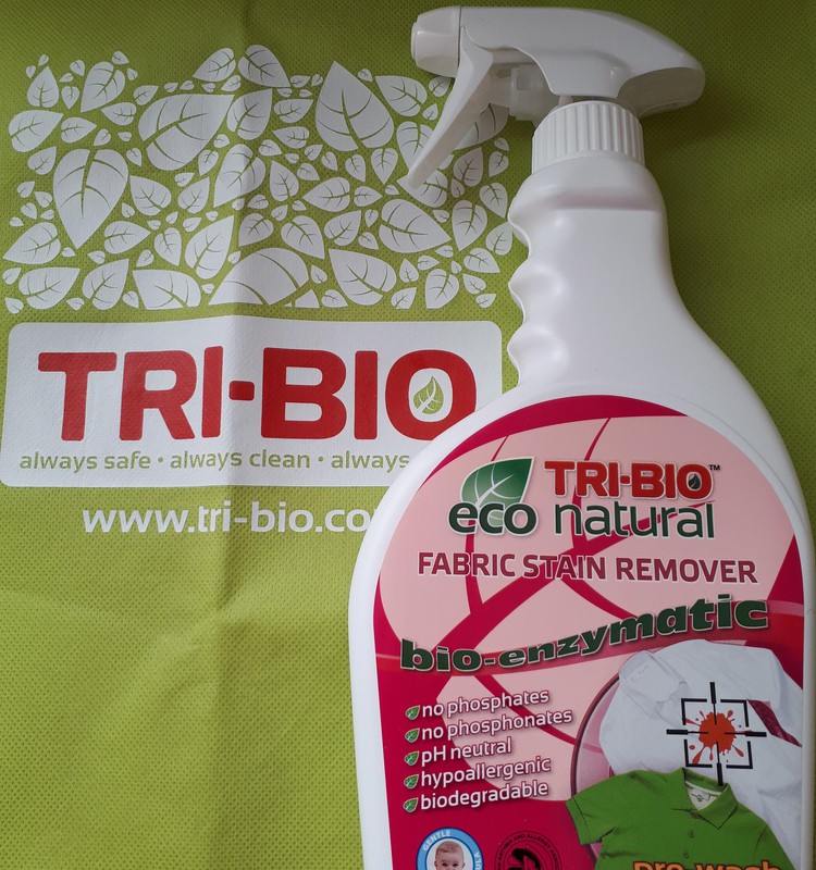 Testuoju TRI-BIO produkciją - Natūralus eko dėmių valiklis purškiamasis su bio-enzimais