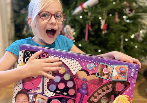 Idėja, ką padovanoti Kalėdoms mergaitei: džiaugsmas liesis per kraštus