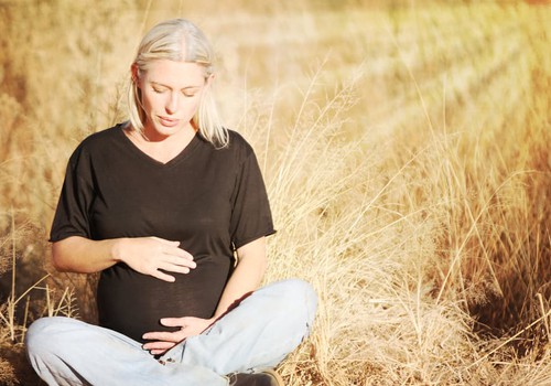 Kodėl vienoms nėščiosioms pilvukas matosi greičiau, kitoms - vėliau?