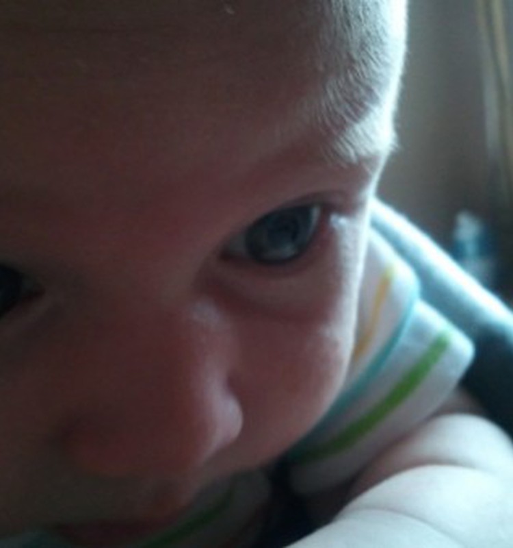 Jonukui 1 mėnuo ir 6 dienos: Jonukas nusišypso