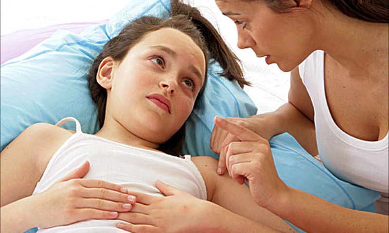 Kaip žinoti, kodėl vaikui skauda pilvą: 8 patarimai