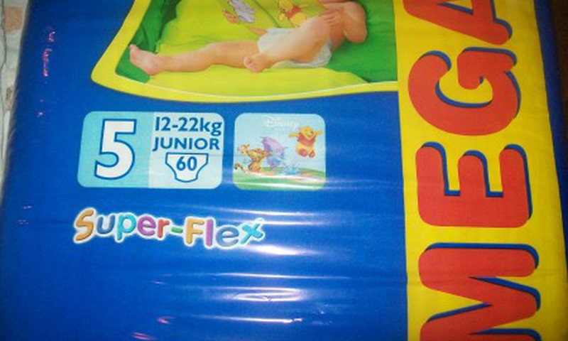 Puiki HUGGIES PREMIUM MEGA PACK kaina