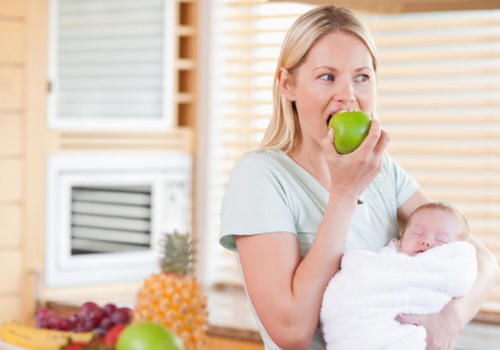5 mitybos mitai apie kūdikio maitinimą krūtimi
