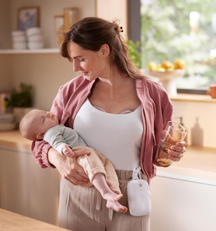 Daugiau laiko sau su naujuoju Philips Avent laisvų rankų elektriniu pientraukiu