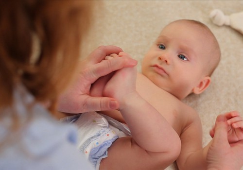 VIDEO "Kūdikis ant tavo rankų": pažintis su kūnu