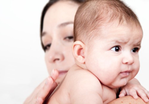Mažylė išvemia mamos pieną: gydytojos patarimas