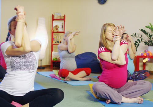 Kokią įtaką joga daro nėščiosios organizmui?