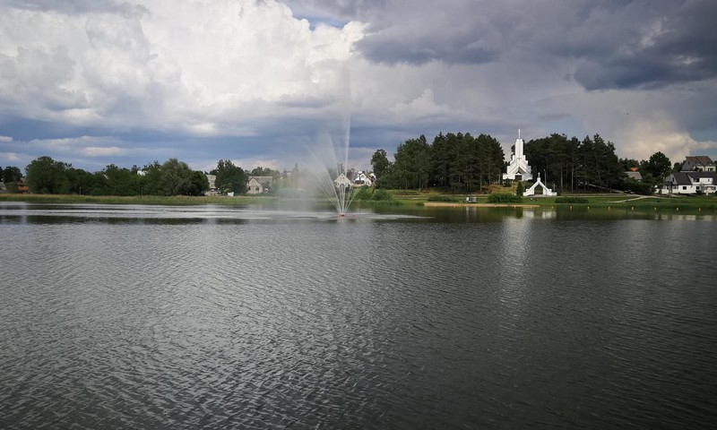 Vasaros gidas: Dauniškio ežero parkas Utenoje