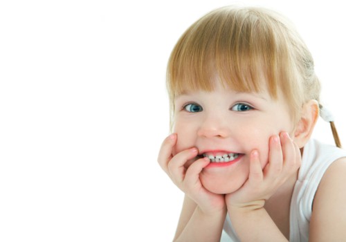 Vaikas griežia dantimis? Naudingi psichologės patarimai