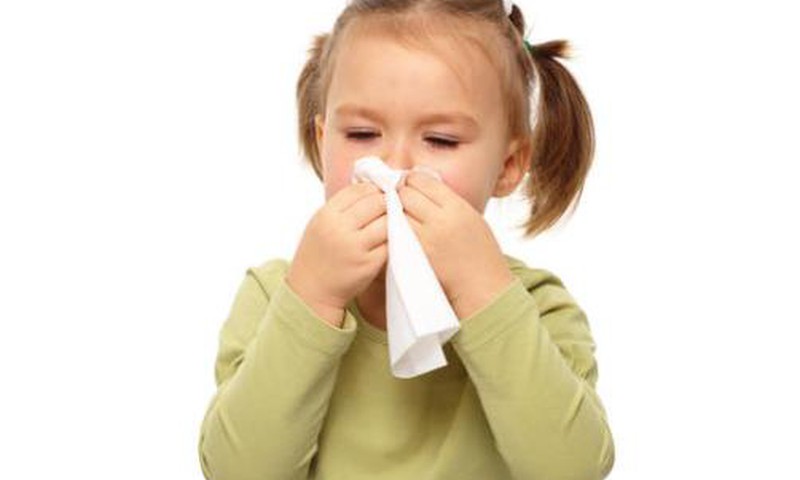 Kaip atskirti alerginę slogą?