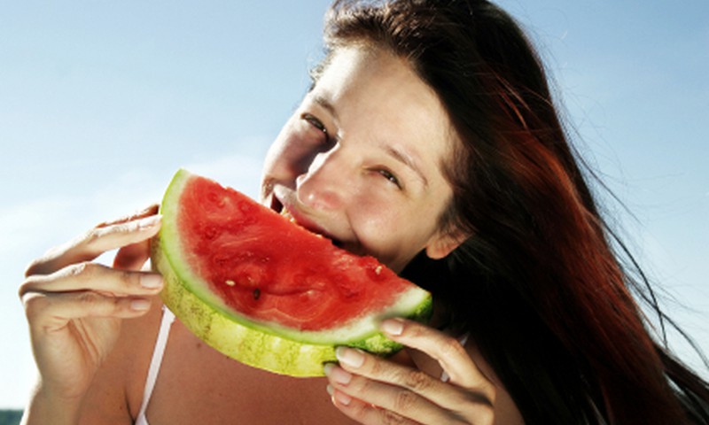 Kodėl sveika valgyti arbūzus nėštumo metu?