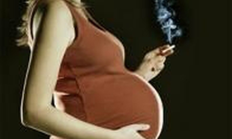 Rūkymas nėštumo metu: pasekmės 