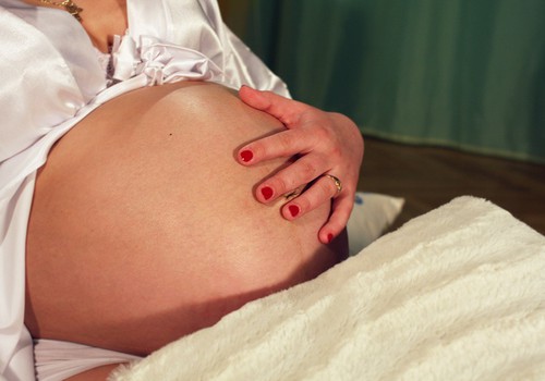 Ar jus kankino tinimai nėštumo metu?