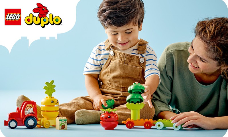 Laimėk LEGO® DUPLO® žaidimą „Mano pirmasis vaisių ir daržovių traktorius“