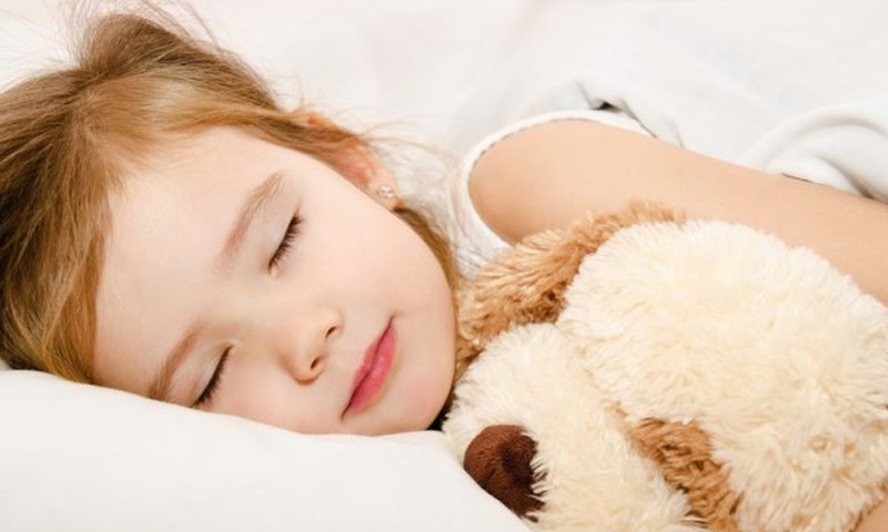 Vaiko naktinė enurezė: kada rekomenduojamas gydymas?