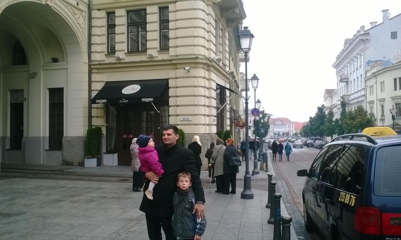 Pasiutėlės Urtės dienoraštis: lankome parodą Vilniuje ir mamos pusryčiai mano pilve :)