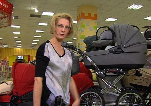 VIDEO: Renkame kūdikiui vežimėlį