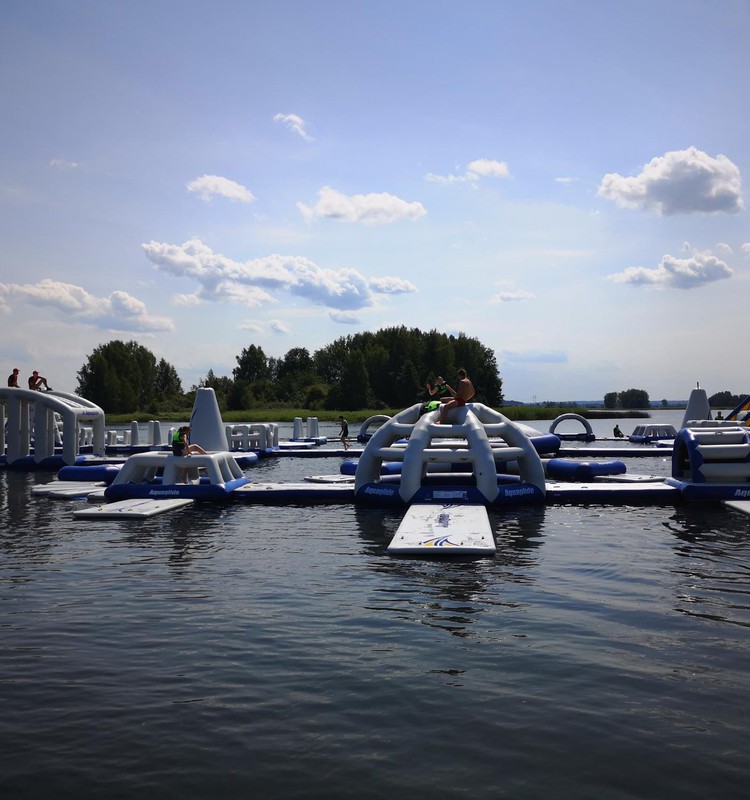 VASAROS GIDAS. Wind Port – vandens sporto ir pramogų uostas