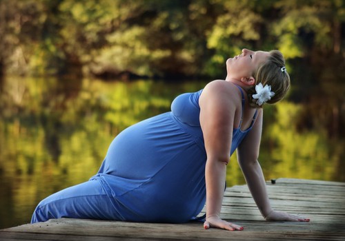 Ką vilkėti per nėščiosios fotosesiją?