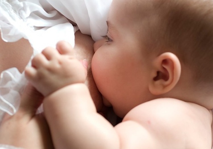 Mama: Noriu grąžinti kūdikį prie krūties