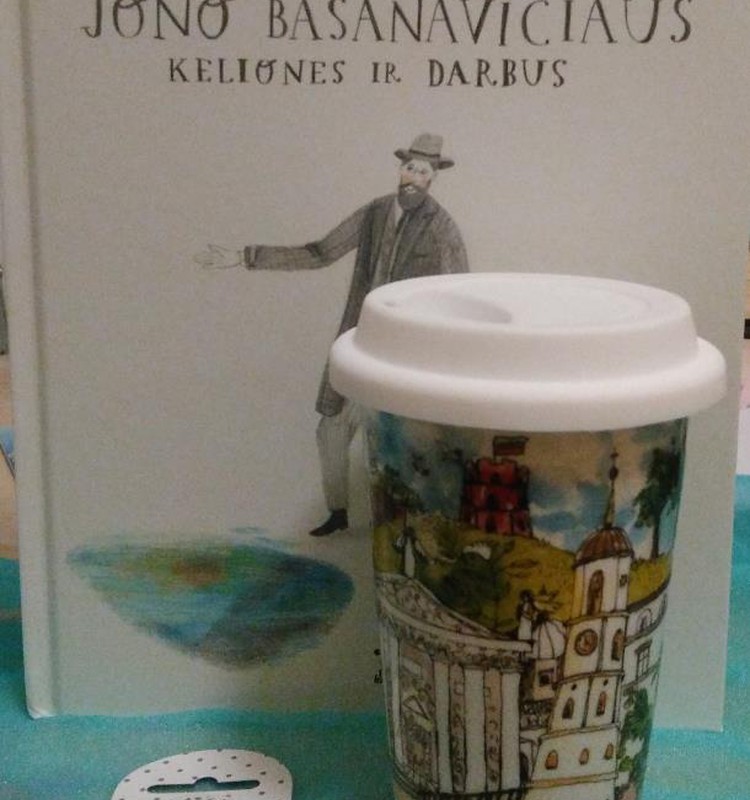 Dėkojame už istorinę knygą, skirtą vaikams ir puodelį su dabartine istorija