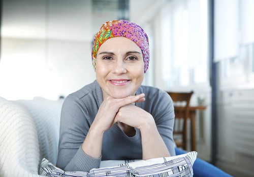 Ką daryti, kad gydantis nuo vėžio nereikėtų gerti šlapimo ar žibalo?