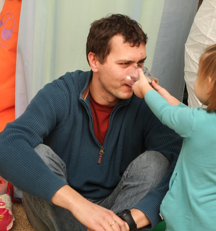 Kaip išmintingai įtraukti vyrą į vaiko auginimą ir auklėjimą