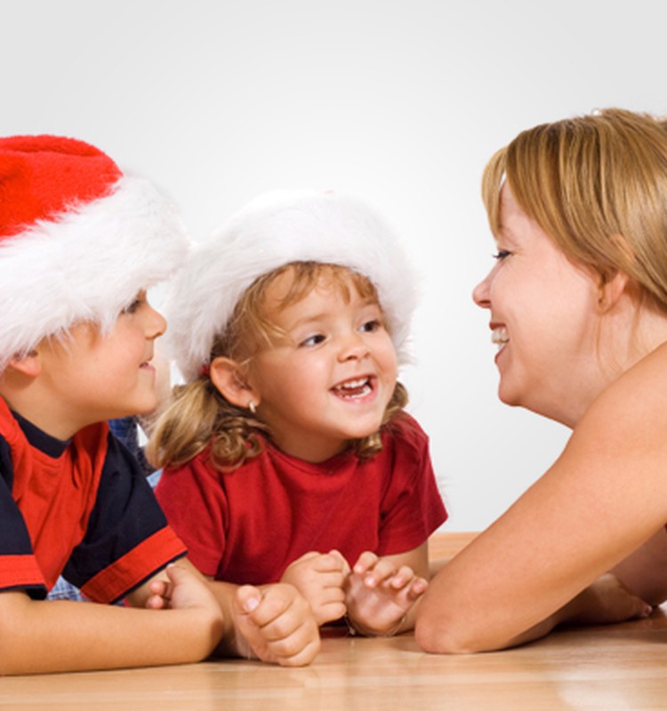 Apklausa: Kur, jūsų manymu, kalėdiniu metu privaloma nueiti su vaiku?