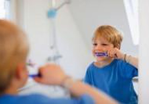Vaikų dantukų apsaugai – nemokami silantai