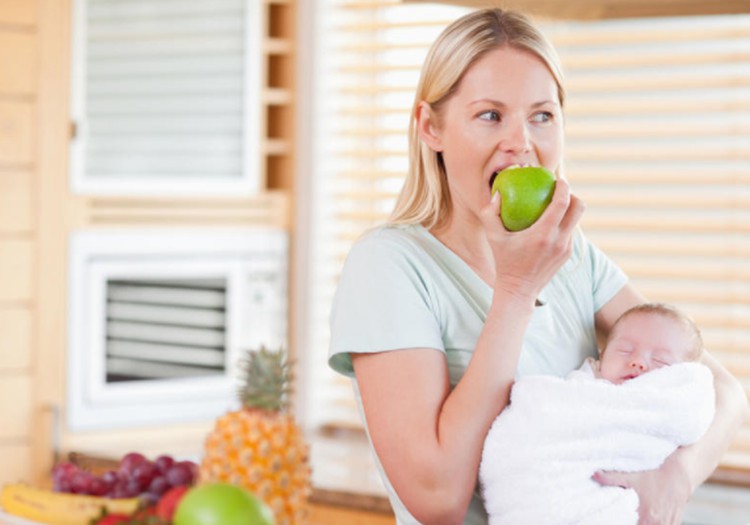 5 mitai apie mamos mitybą žindymo laikotarpiu
