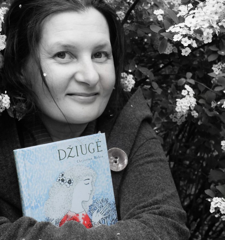Sigutė Ach: „Gera literatūra – tai ilgai veikiantys burtai“