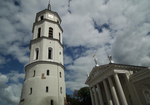 Vilniaus Katedros Varpinė