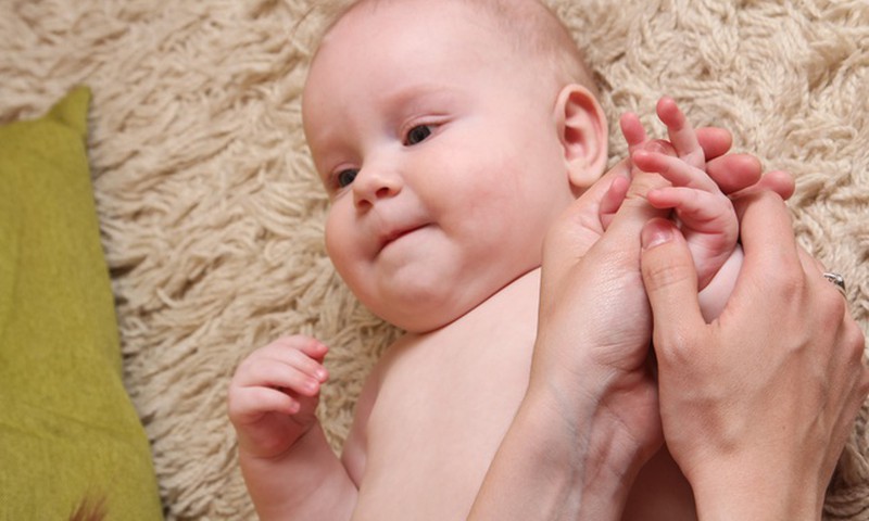Kaip mažas vaiko gimimo svoris gali įtakoti jo raidą: gydytojos atsakymas