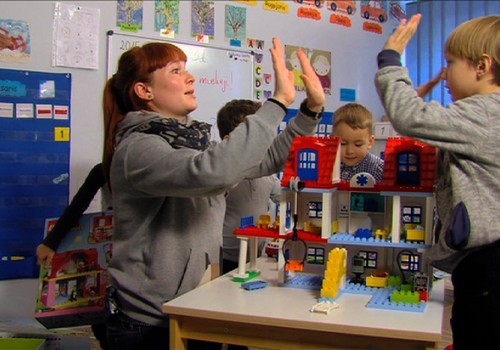 TV Mamyčių klubas 2015 02 21: Apie Moteris, žaidimų su vaikais principus ir žaidimų kambarius