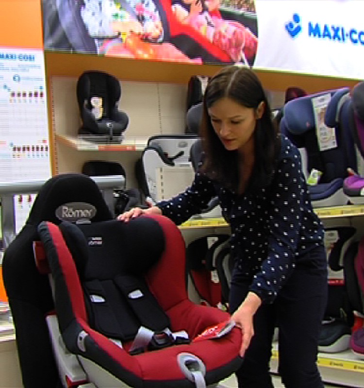 Kaip išsirinkti saugią auto kėdutę: patarimai+VIDEO