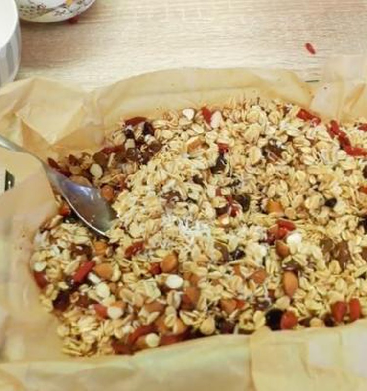 Kaip pasigaminti sveikuolišką GRANOLĄ+ receptas