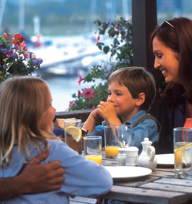 Restoranų tendencijos 2015: Z karta, sveika mityba ir išankstiniai bilietai vakarienei